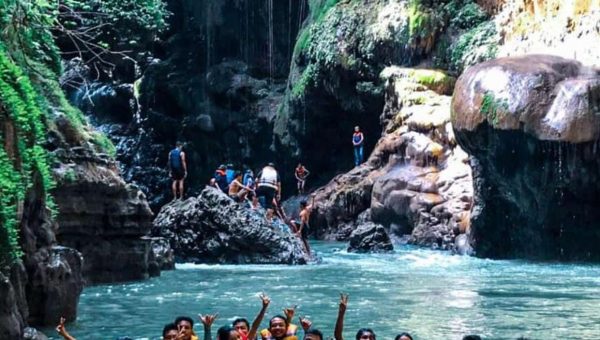 ff-14a0a4bcf9a70a98da22df57abf7e5c8-ff-Paket-body-rafting-green-canyon-pangandaran.jpg