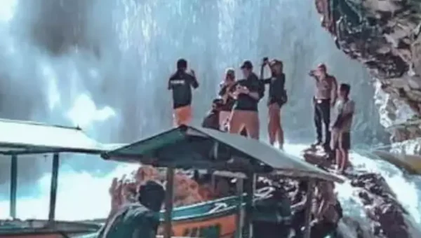 Trip All In Green Canyon Body Rafting Pangandaran